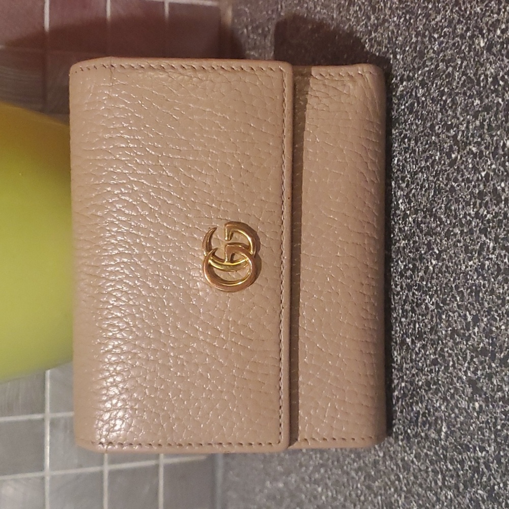 Gucci Marmont Mini Bi-fold  Wallet